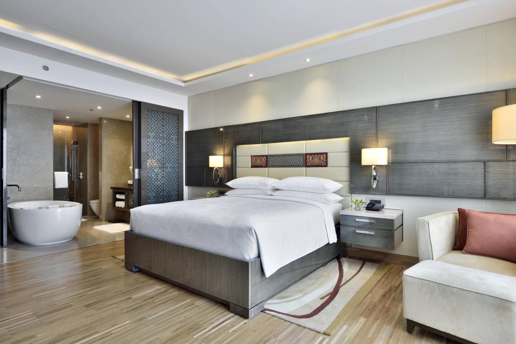 Executive King Room with Pool View - Lounge Access  & complimentary one-way airport transfer (BOM T1 & T2)