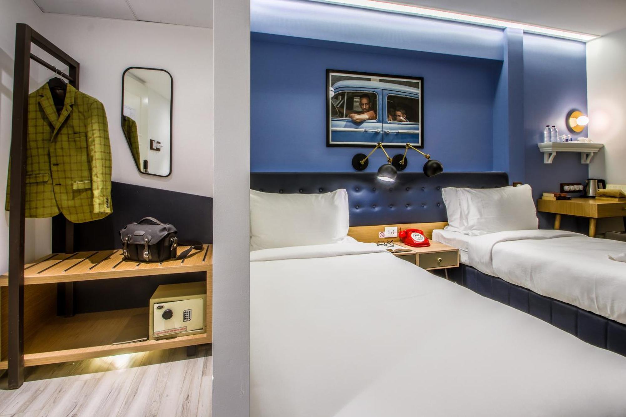 Deluxe Double or Twin Room on Food & Beverage,1440921097:JPEG
