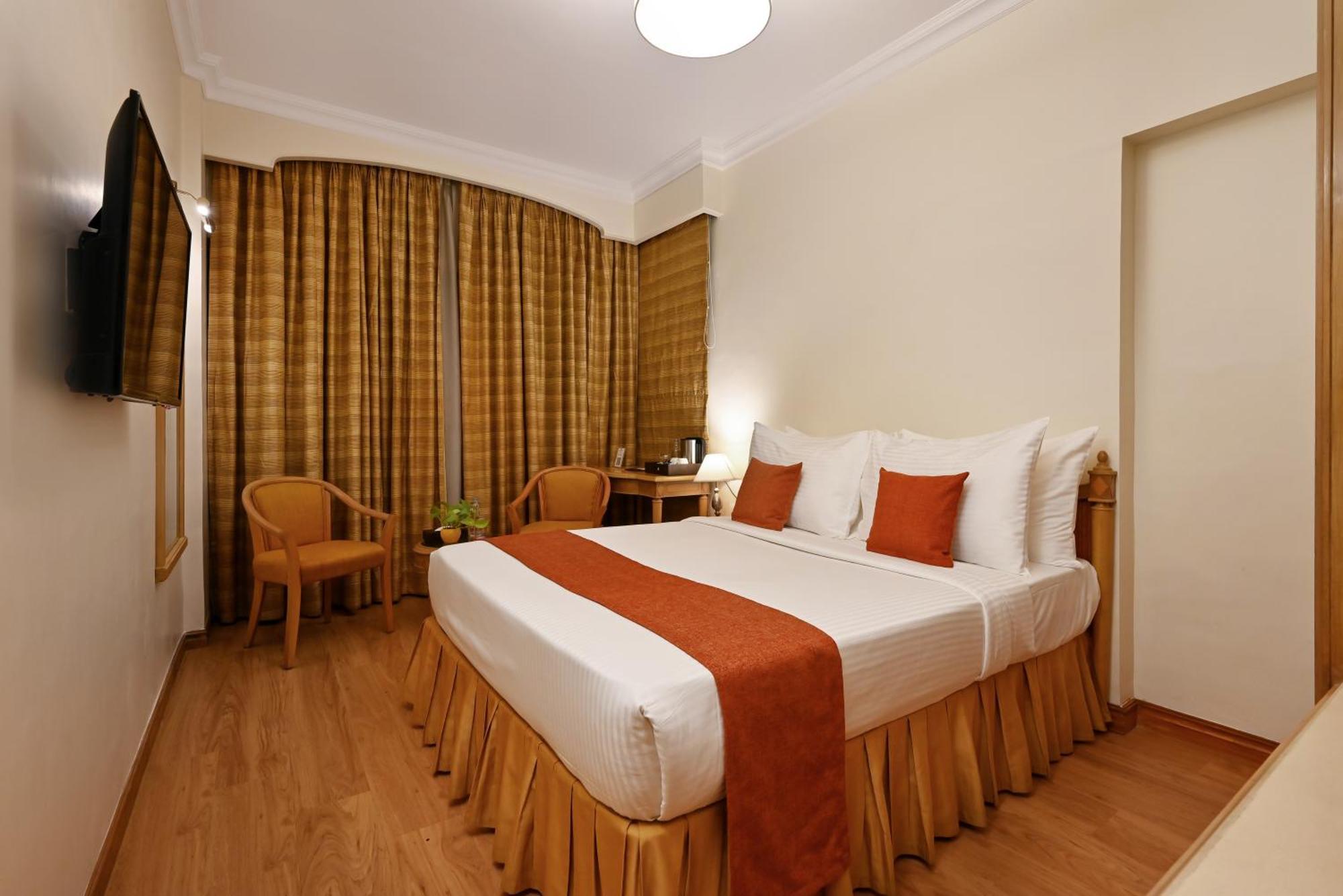 Superior room Complimentary Welcome Drink on Food soft Beverages