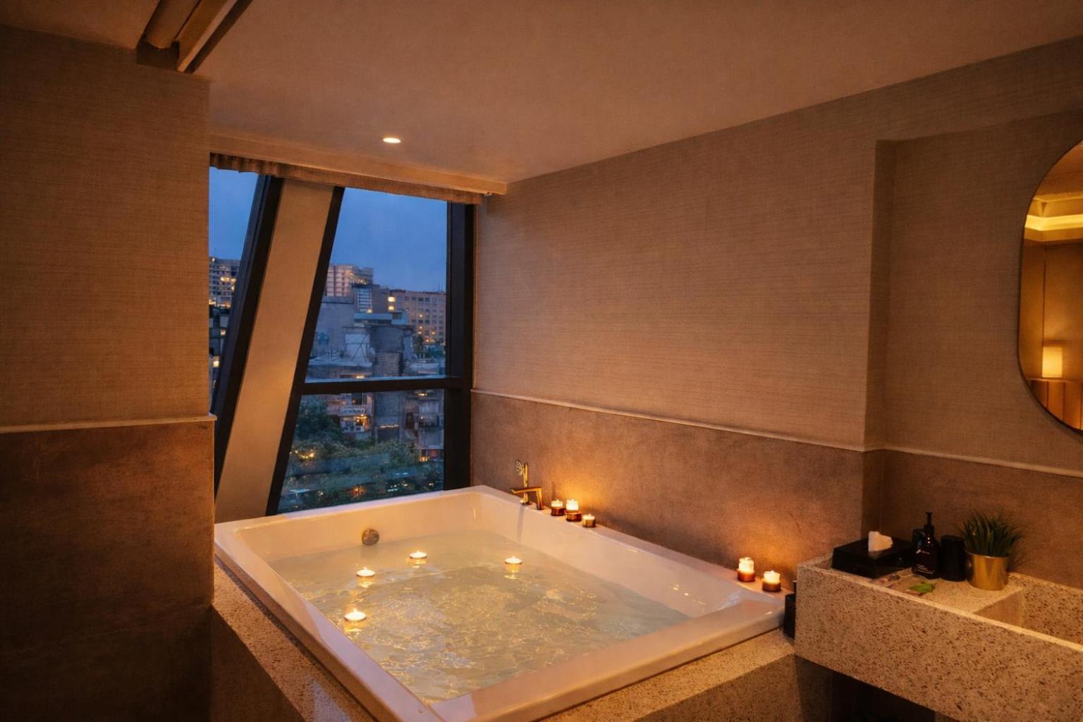 Premium Room Grand Bathtub