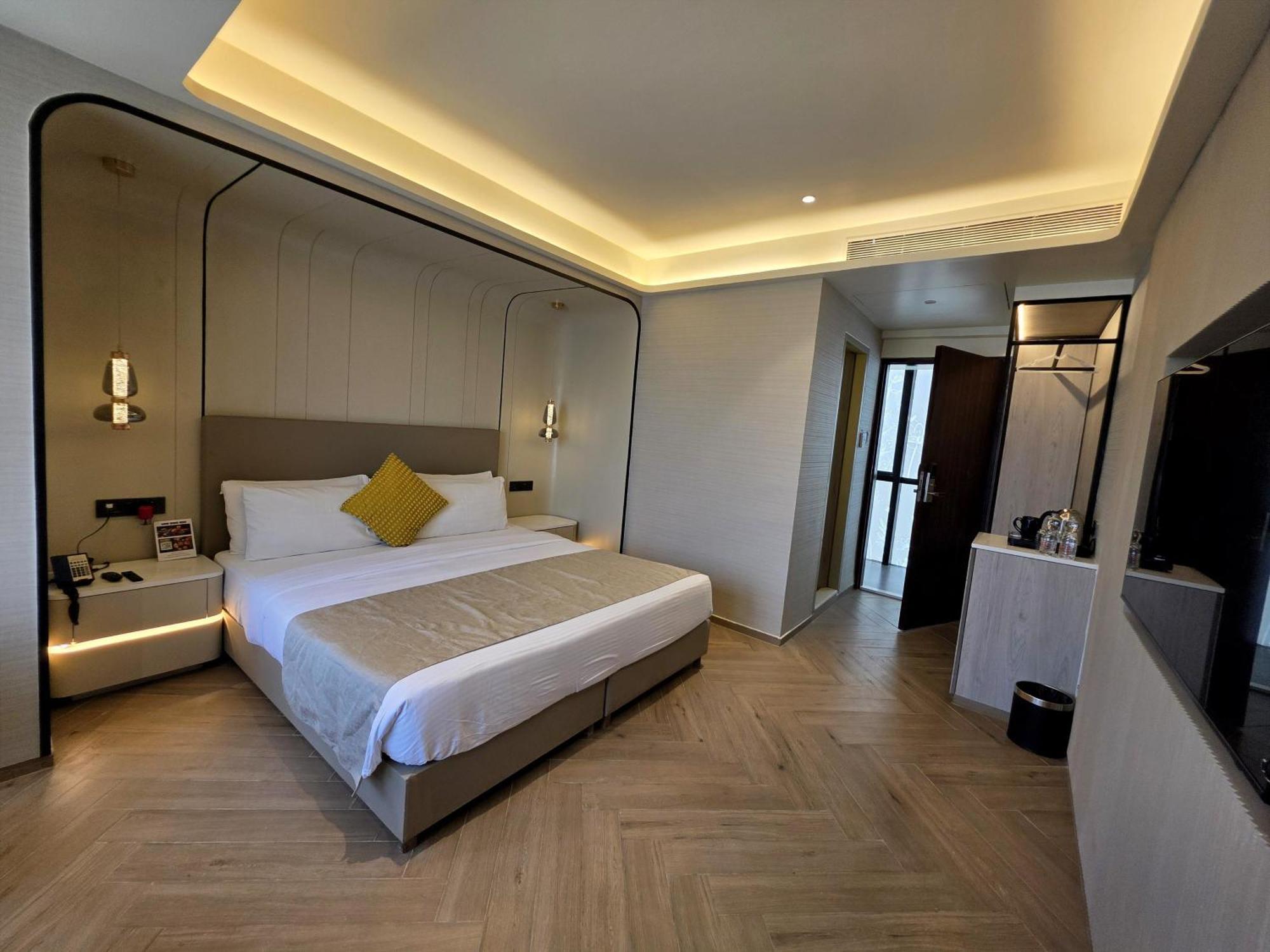 Premium King Room Smart Tv