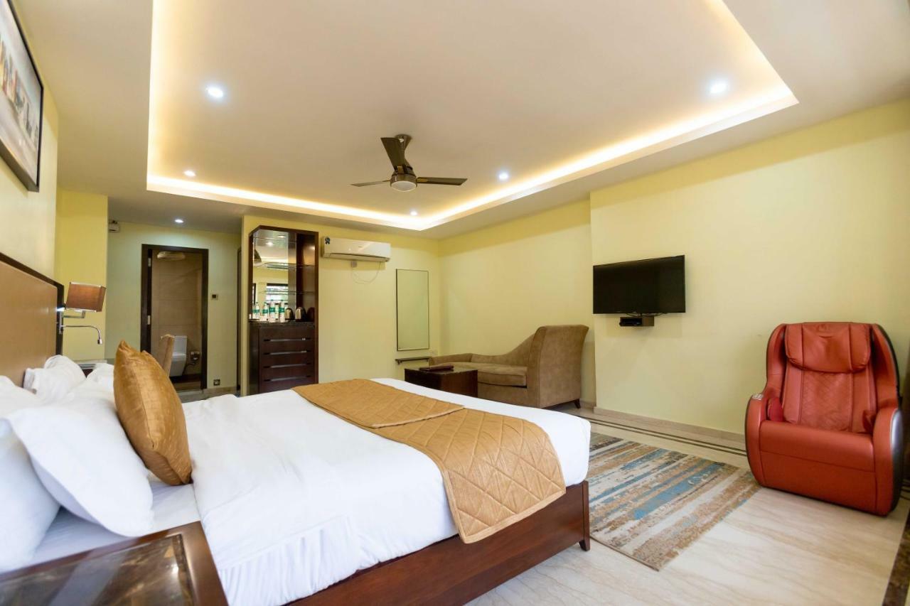 Deluxe Double or Twin Room,812317152:JPEG