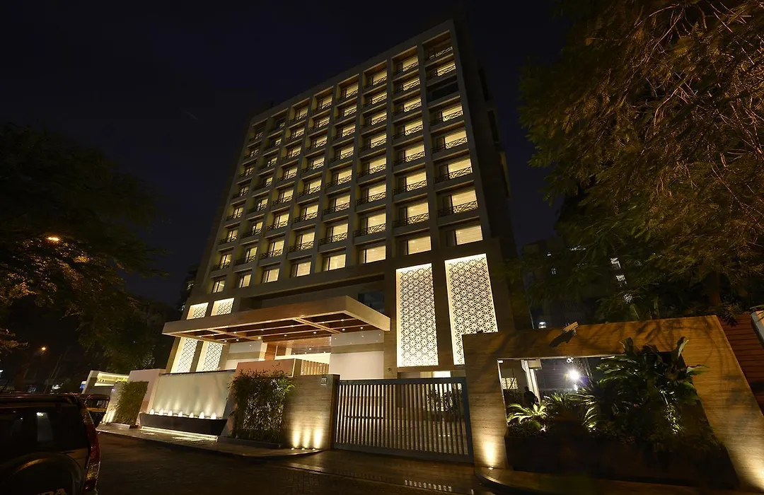 Genesis Hotel Near Mumbai Airport-1