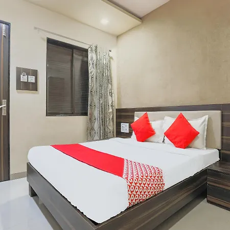 Hotel Adore Palace-3