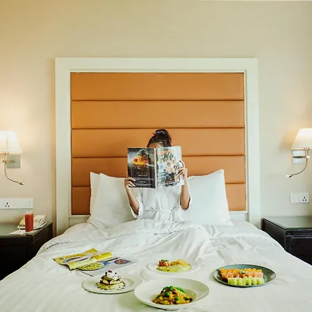 Marriott Executive Apartment - Lakeside Chalet, Mumbai-3